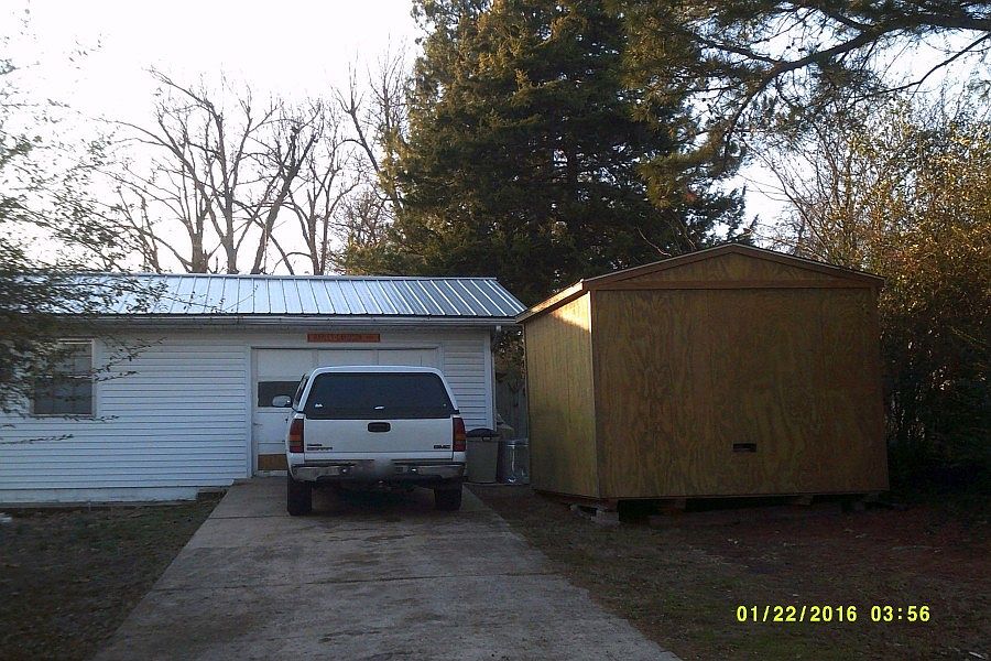 2nd image of 132 Campbell Pl