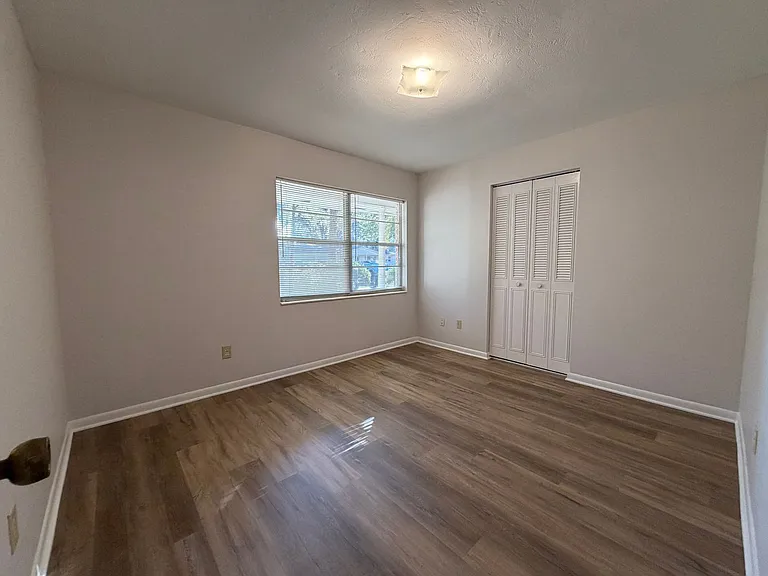 3146 NW 46th Ave — Photo 14