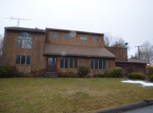 1504 Dunhamtown Brimfield Rd, Brimfield, MA 01010