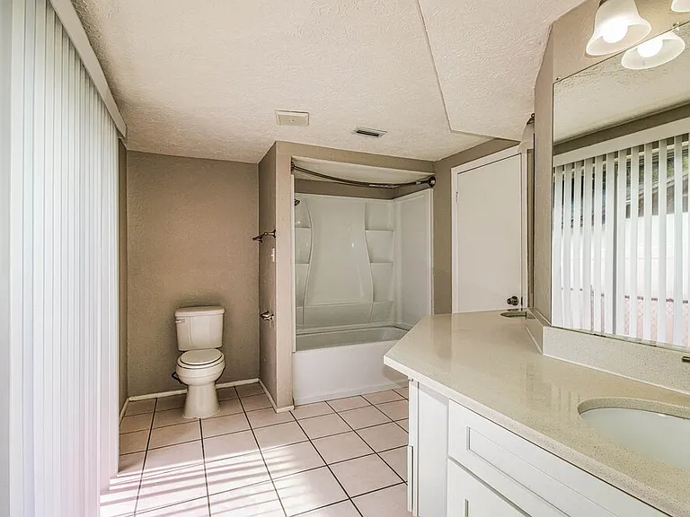 7043 Fireside Dr — Photo 13