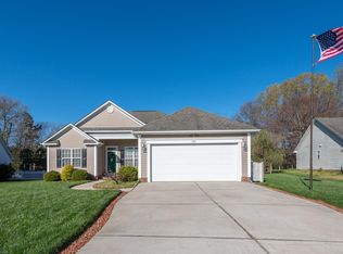 520 Meredith Ct, Concord, NC 28025