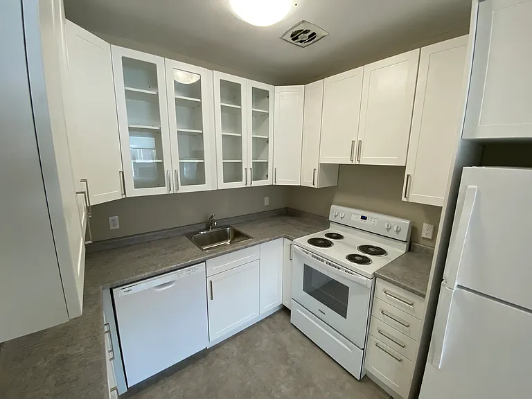 26 Roslyn Rd — Photo 8