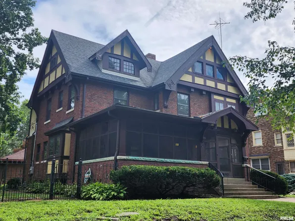 1634 W Columbia Ter, Peoria, IL 61606