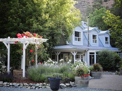 7935 Upper Applegate Rd, Jacksonville, OR, 97530