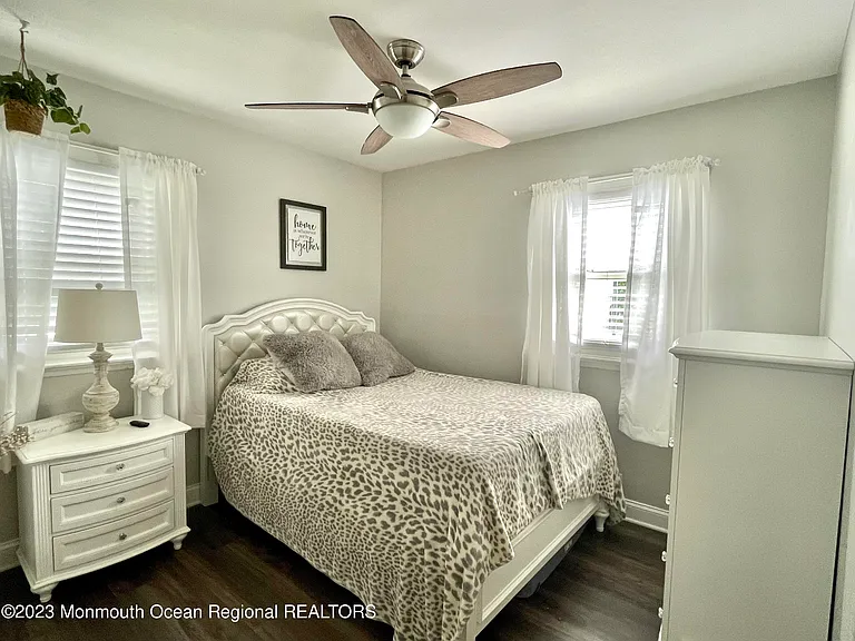 1414 Treeneedle Rd — Photo 13