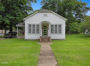 438 S Church Dr, Rives, TN 38253