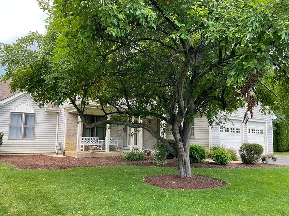 41W610 Silvana Dr, Elgin, IL 60124