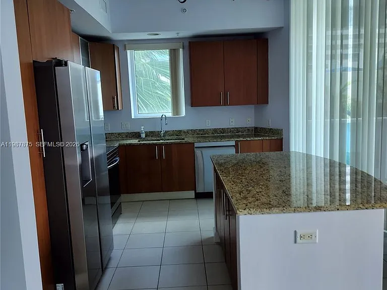 1945 S Ocean Dr #306 — Photo 16