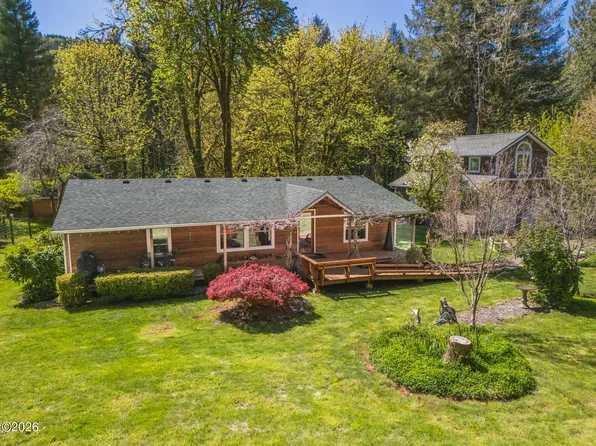 109 E Yates Pl, Alsea, OR 97324