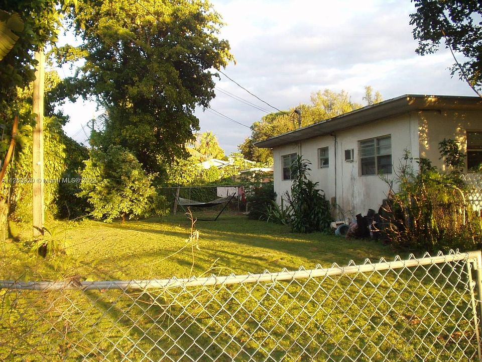 1st image of 11601 NE 12th Ave #11603