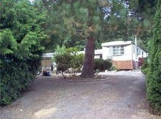 4828 N Island Dr E, Bonney Lake, WA 98391