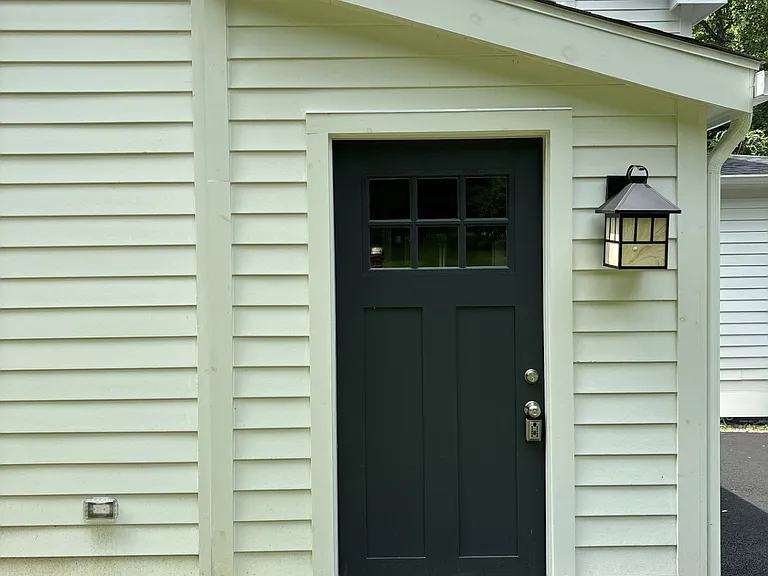 36 E Shore Rd #B — Photo 6