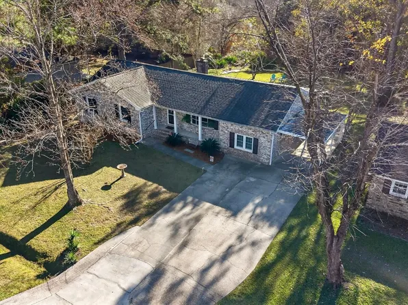 2080 Church Creek Dr, Charleston, SC 29414