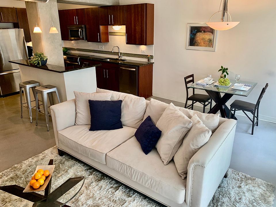 Bar/Living/Dining Area