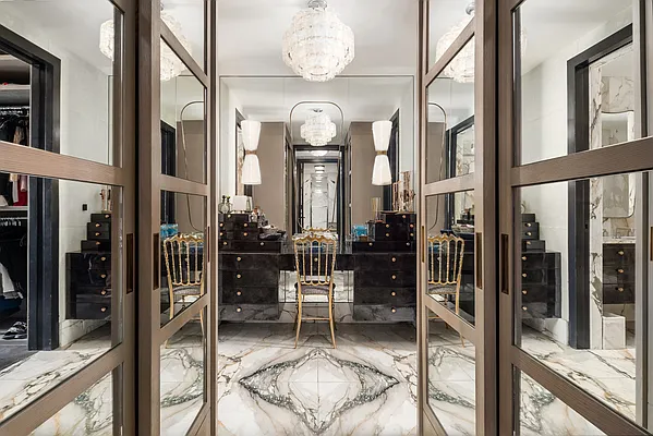 Rented by Compass | media 13