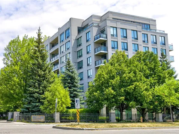 205 The Donway W #415, Toronto, ON M3B 3S5