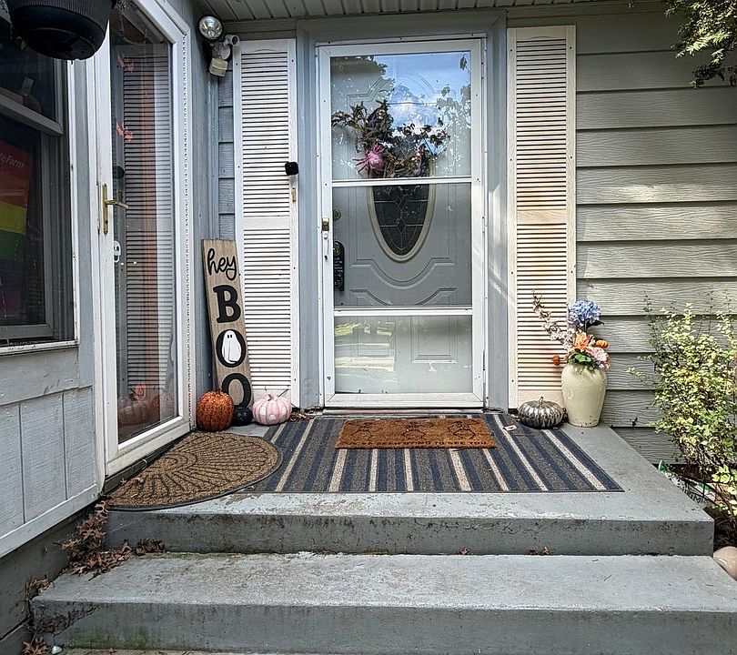 1st image of 1011 Franklin Ave