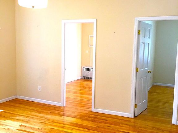 5th image of 8725 24th Ave #2
