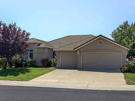 3rd image of 3145 Big Bear Dr