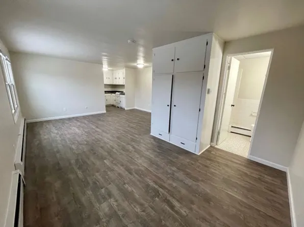 1220 Lore Ln - Apartments, 1220 Lore Ln Studio 9, Green Bay, WI 54303