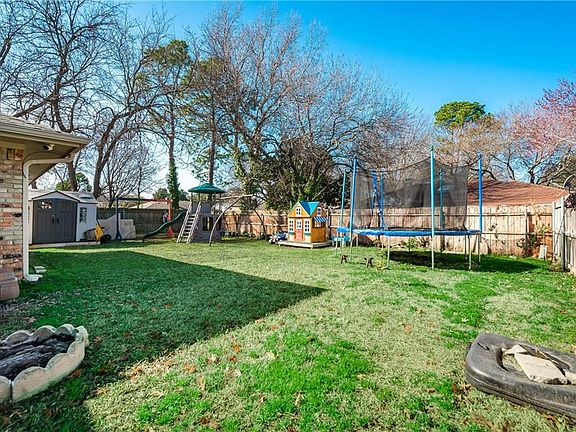 2nd image of 3100 Canongate Dr