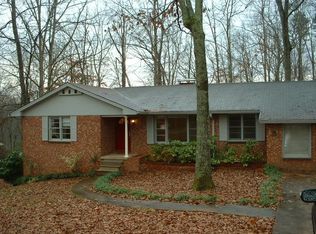 3075 Summerlake Dr, Gainesville, GA 30506
