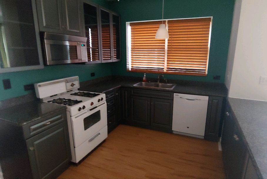1st image of 3307 S Lituanica Ave #1R