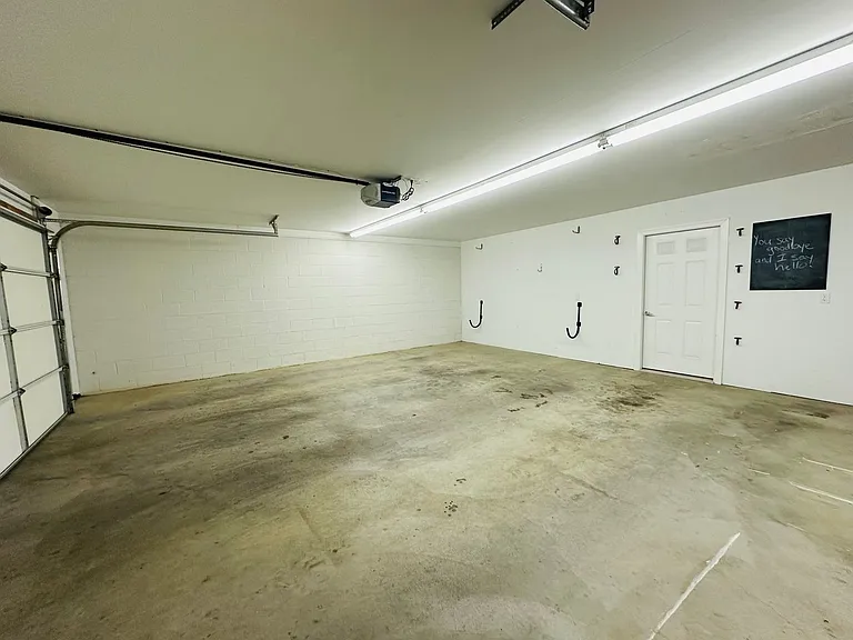 500 Tall Oak Blvd — Photo 2