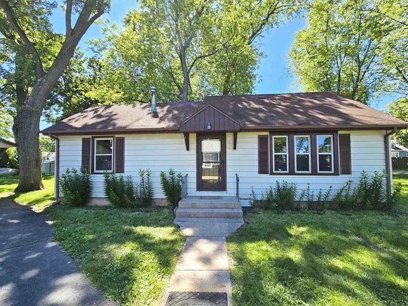 313 FIRST STREET, Delavan, WI 53115