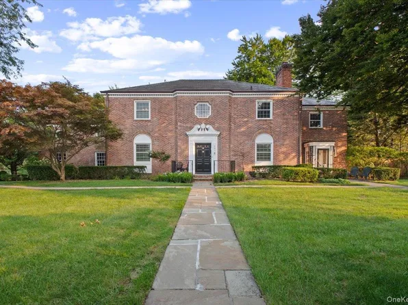 501 Broadway, Lawrence, NY 11559