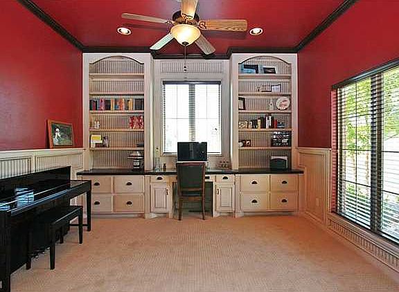 3rd image of 9516 Catalpa Cir