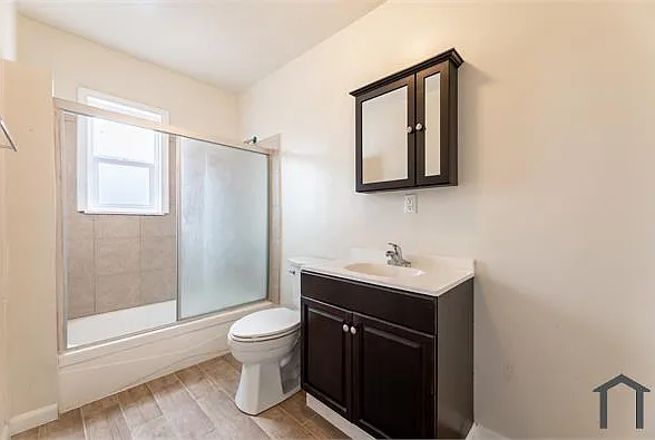 5873 1/2 Bonsallo Ave — Photo 11