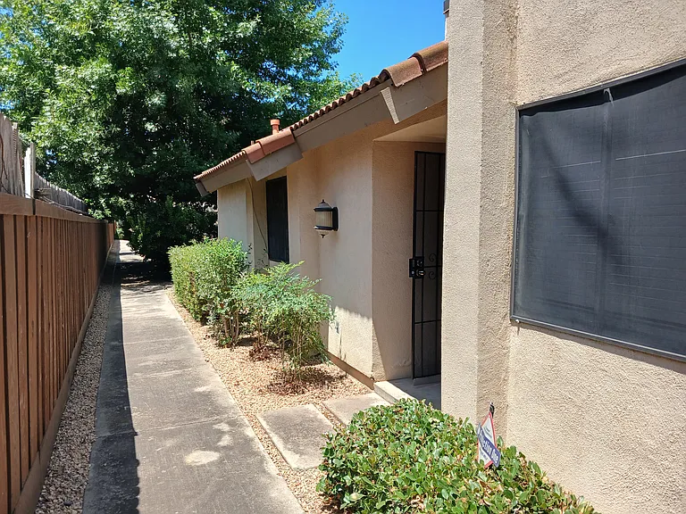 3545 Fountain Way — Photo 18