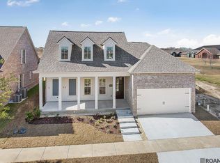 3651 Spanish Trl W, Zachary, LA 70791