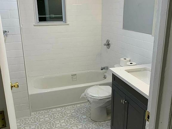 2nd image of 28-23 38th St #2F