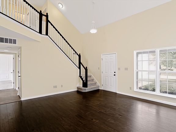 5th image of 1617 Maplewood Ln