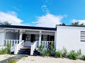 88 NE 68th Ter, Miami, FL