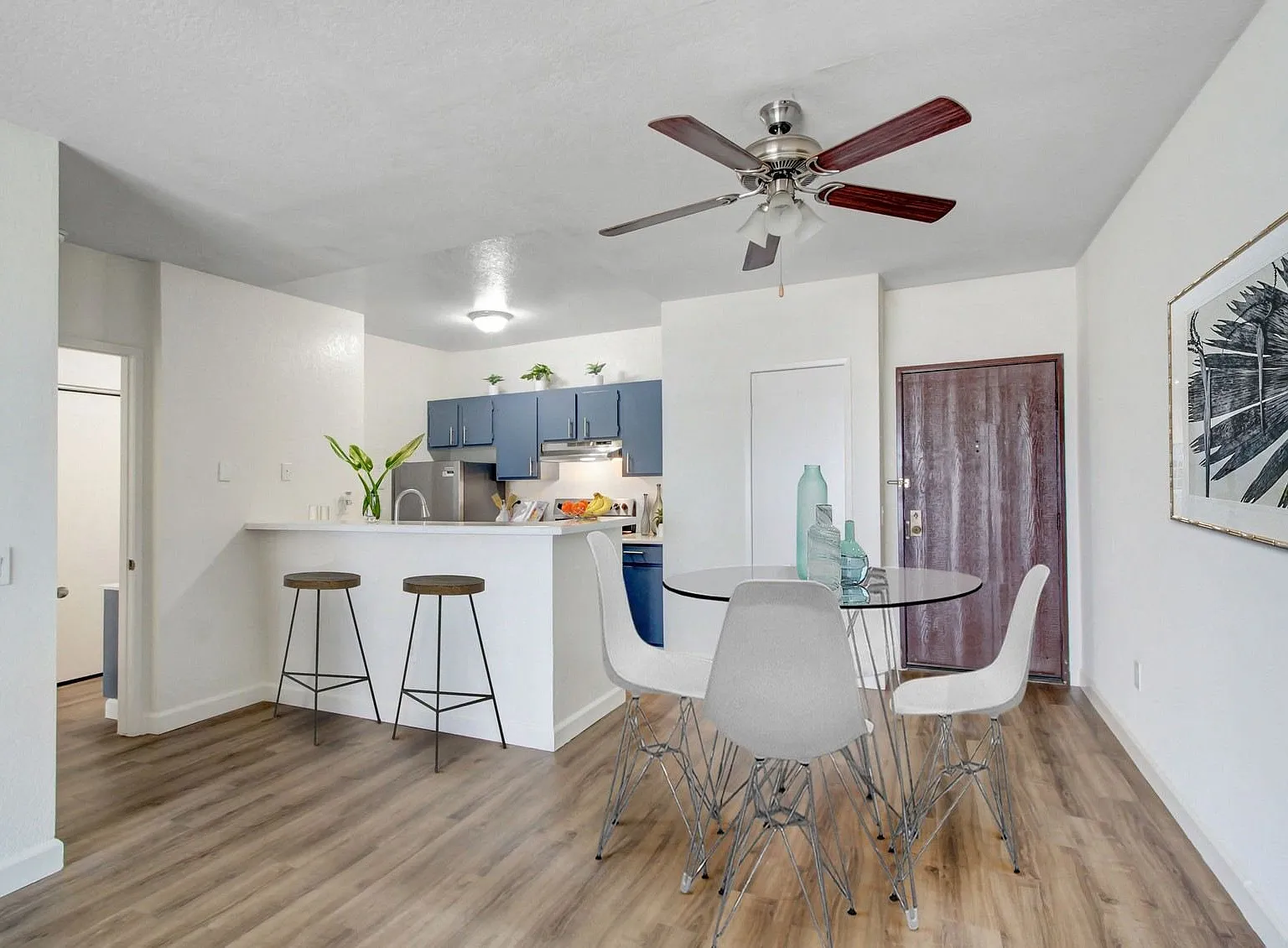 Garden Green Apartments — Photo 3