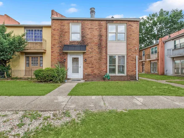 7501 Creighton Pl, New Orleans, LA 70126