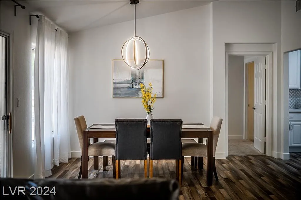 2 bed, 1021 sqft, $2,950 — Photo 1