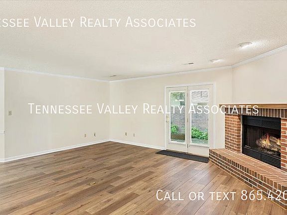 4th image of 805 Cedar Ln #B6