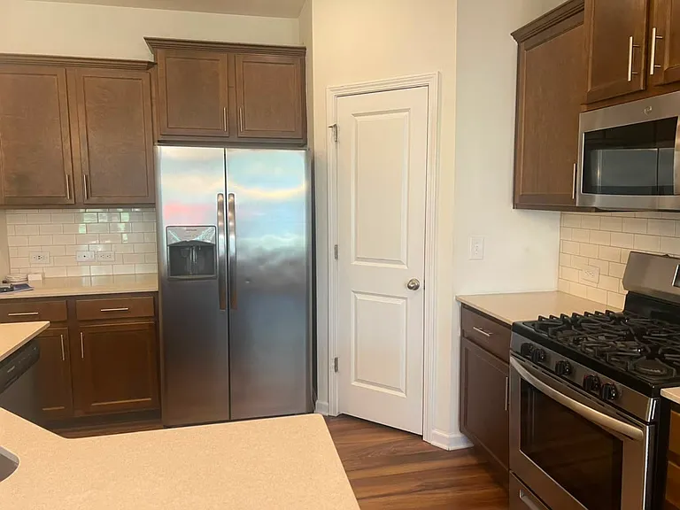 6140 Beale Loop — Photo 12