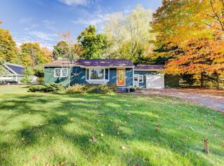 783 S Stony Point Rd, Suttons Bay, MI 49682