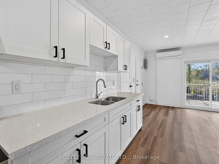 215 King St #1 — Photo 2