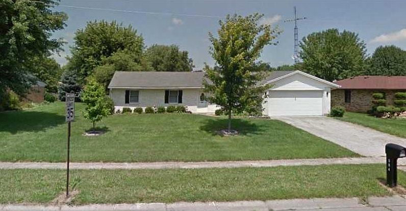 1st image of 504 E Lexington Rd