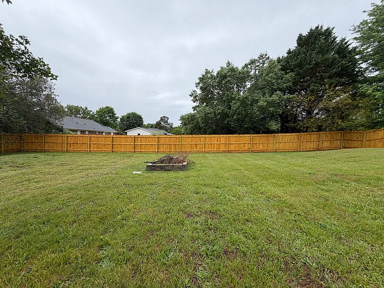 2809 Faircroft Way — Photo 22