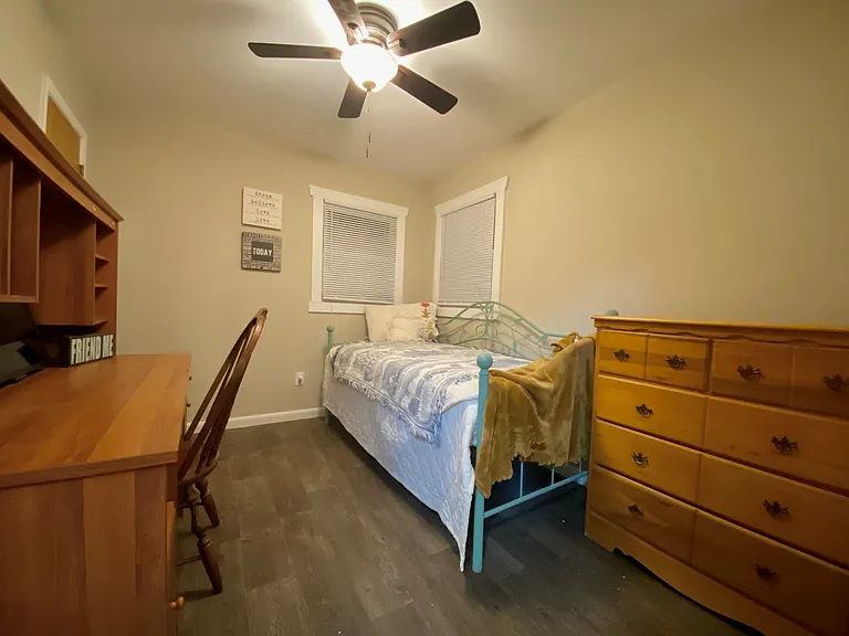 262 N Cherrywood Ave — Photo 20