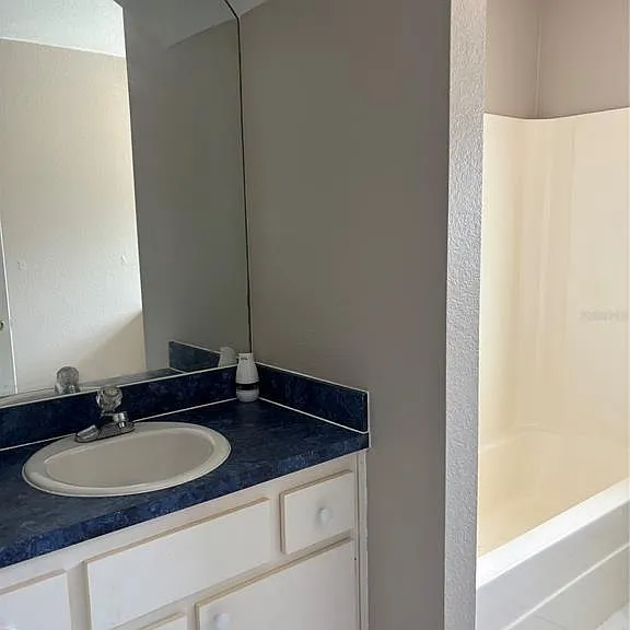 510 S Cedar Ave — Photo 25