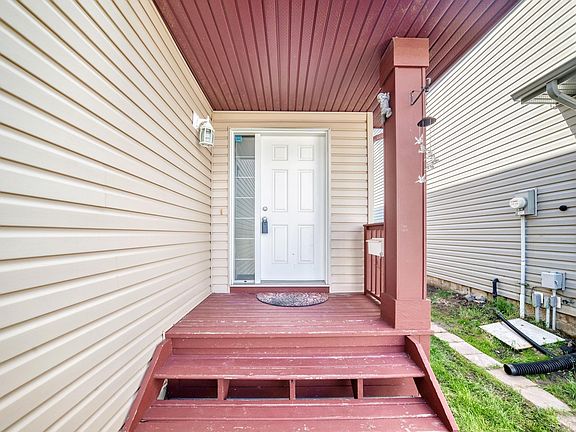 5th image of 3224 26th St NW