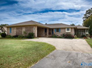 156 County Lake Rd, New Market, AL 35761